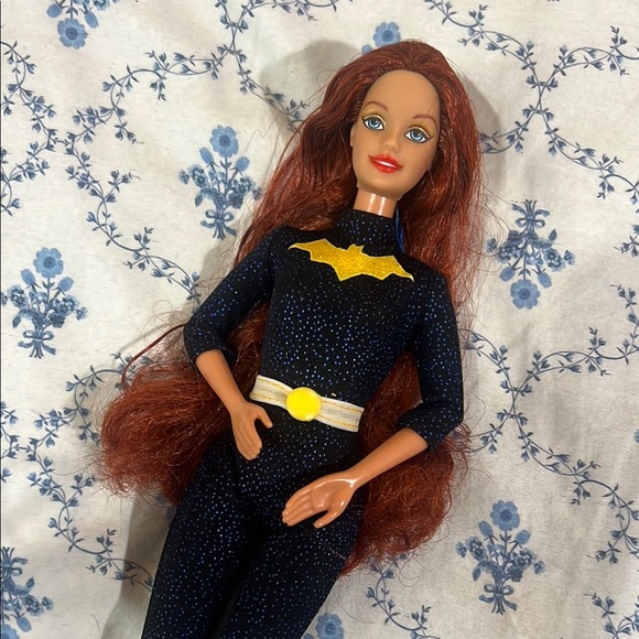 2004 Barbie Bat Girl Doll by Mattel | Vintage Superhero Classic | Collector’s It - Picture 2 of 5